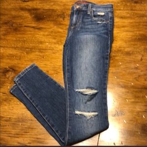 Joe’s Icon midrise skinny jeans size 25